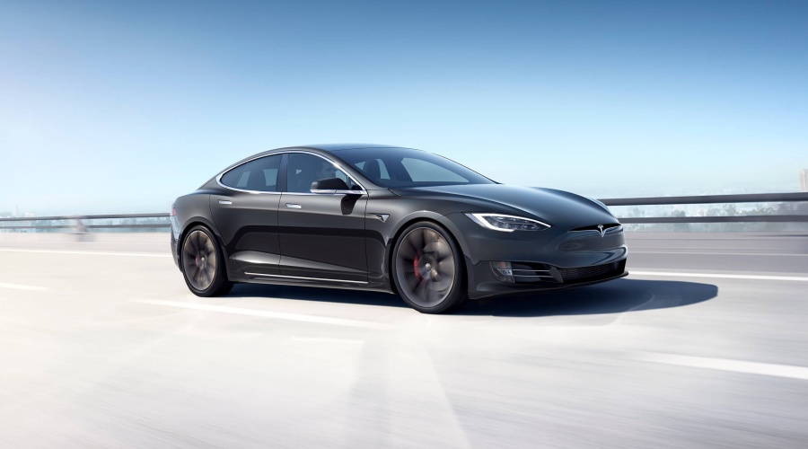 Tesla Model S 2021